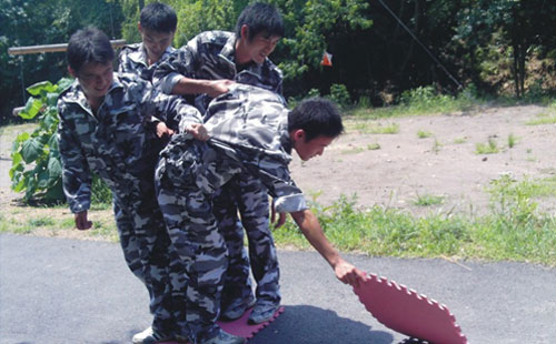 热身拓展项目之飞毯