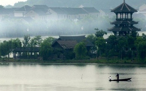 海岩南北湖拓展基地